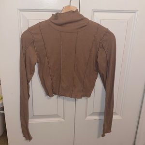 Size small cropped long sleeve